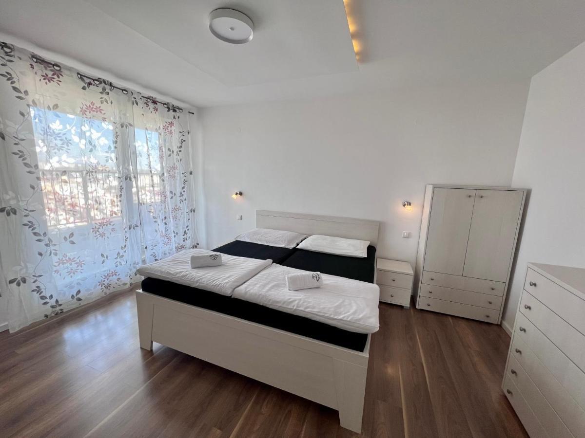 Monte Amnis Kosice Apartment Bagian luar foto