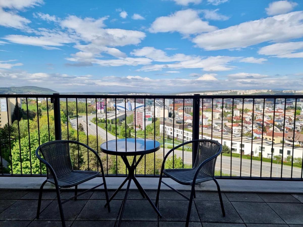 Monte Amnis Kosice Apartment Bagian luar foto